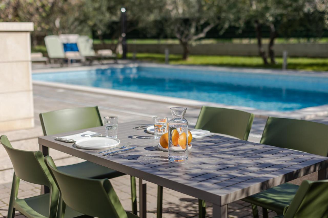 The Olive Poolhouse Daire Split Dış mekan fotoğraf