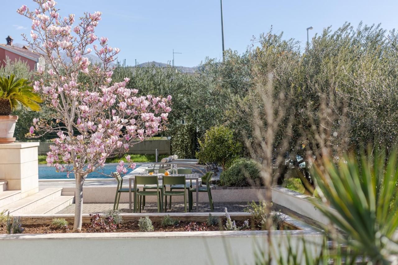 The Olive Poolhouse Daire Split Dış mekan fotoğraf